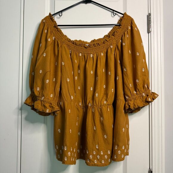 Old Navy Tops - Old Navy Women Blouse 2X Ancient Gold Puff-Sleeve Smocked Embroidered Babydoll